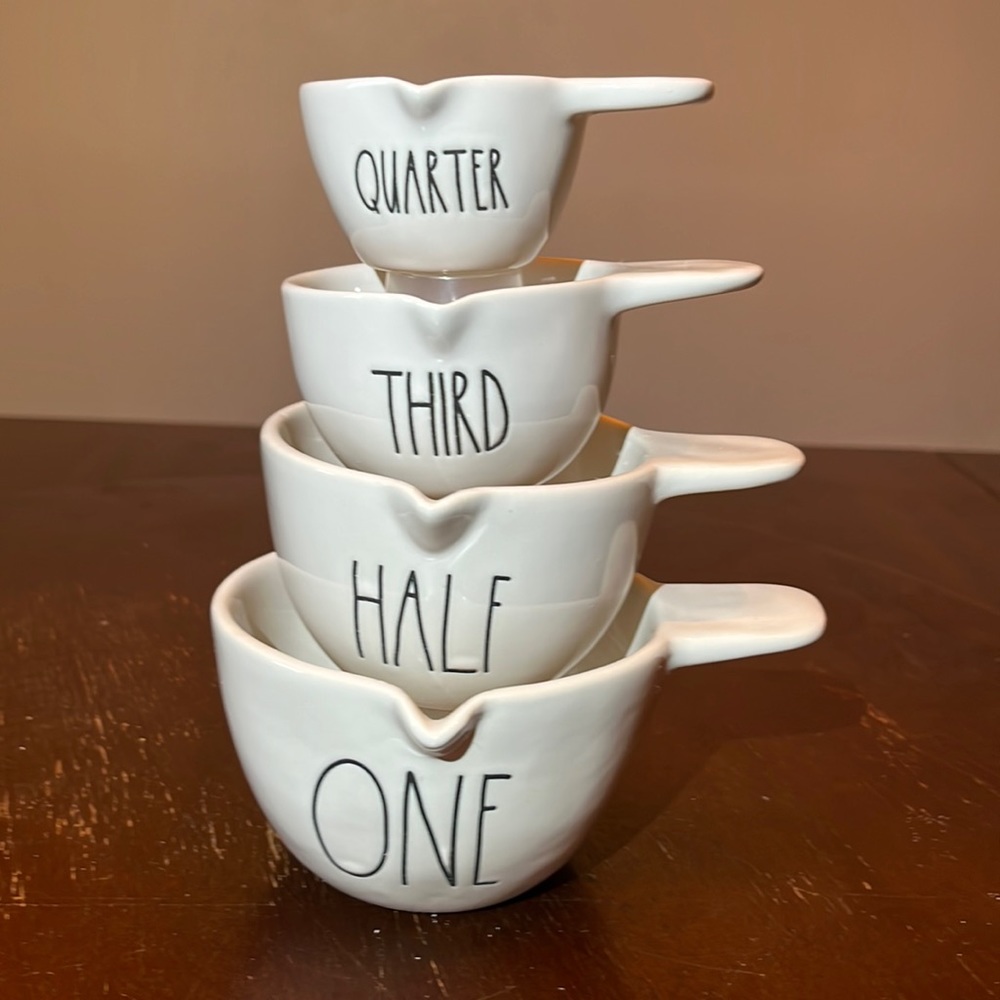 Rae dunn HANDLED white measuring cups